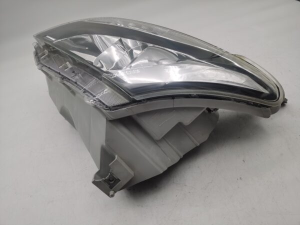 Isuzu MU-X 2012-2016 HALOGEN L.H.S HEADLIGHT ASSEMBLY