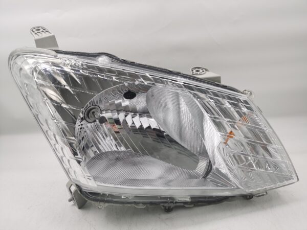 Isuzu D-MAX 2012-2015 HALOGEN R.H.S HEADLIGHT ASSEMBLY