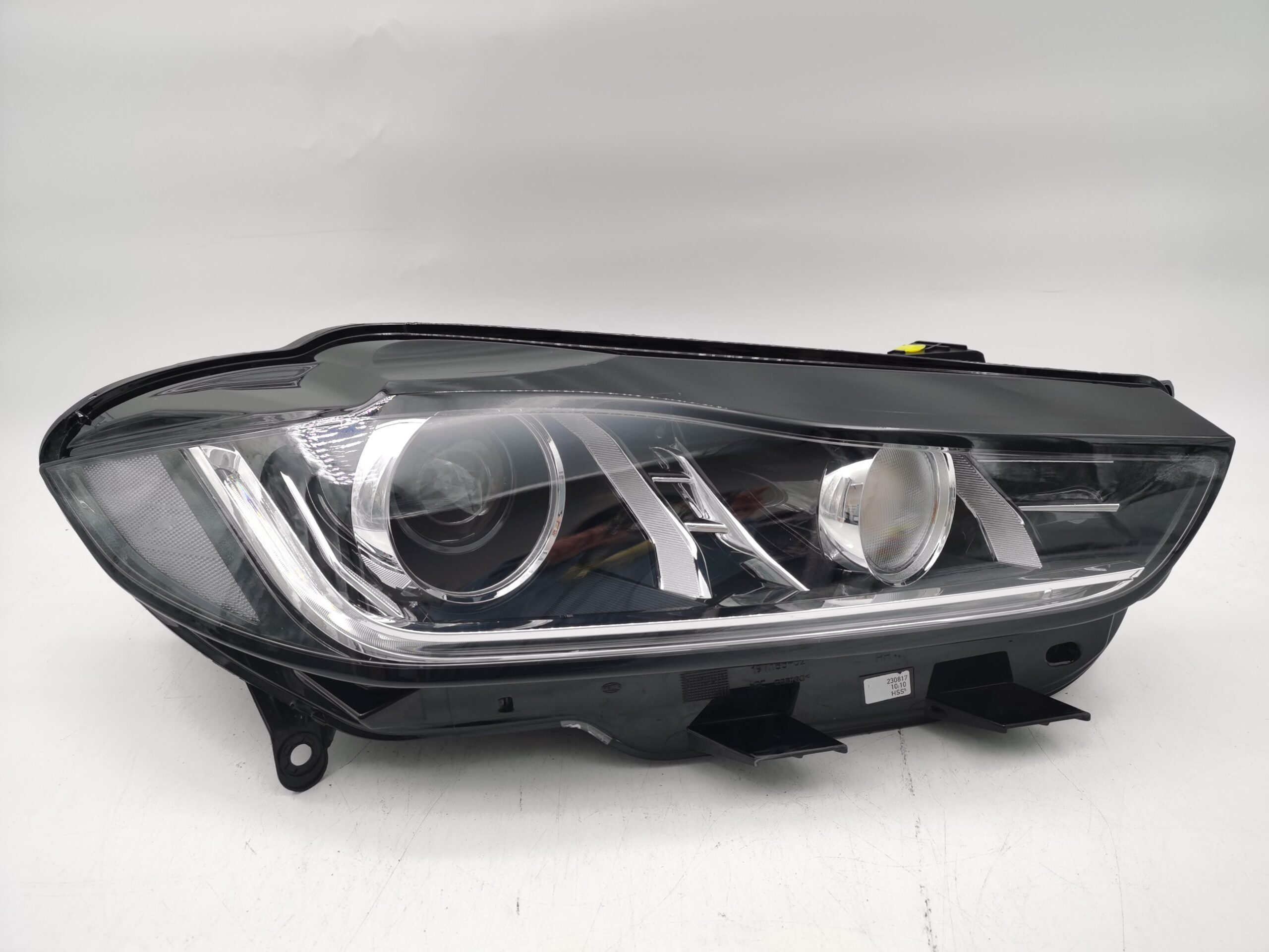 Jaguar XE X760 XF X260 2015-2020 R.H.S HEADLIGHT ASSEMBLY