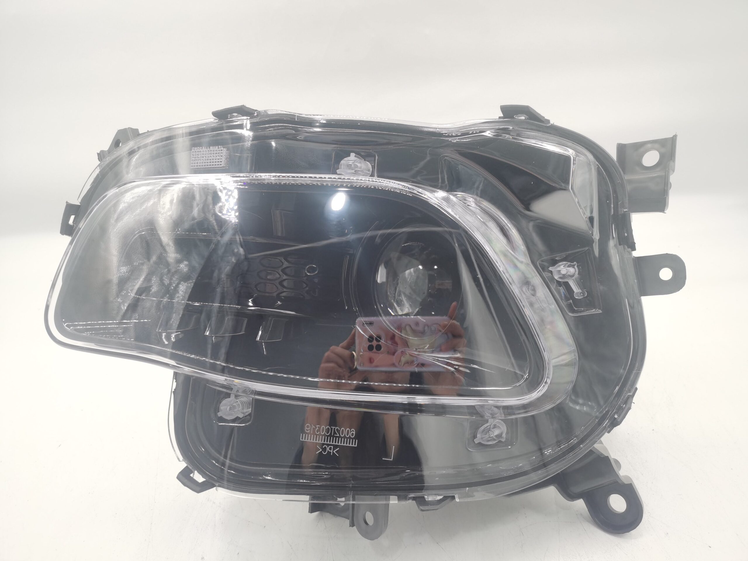 Jeep CHEROKEE 2014-2018 L.H.S HEADLIGHT ASSEMBLY