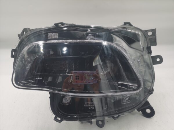 Jeep CHEROKEE 2014-2018 L.H.S HEADLIGHT ASSEMBLY