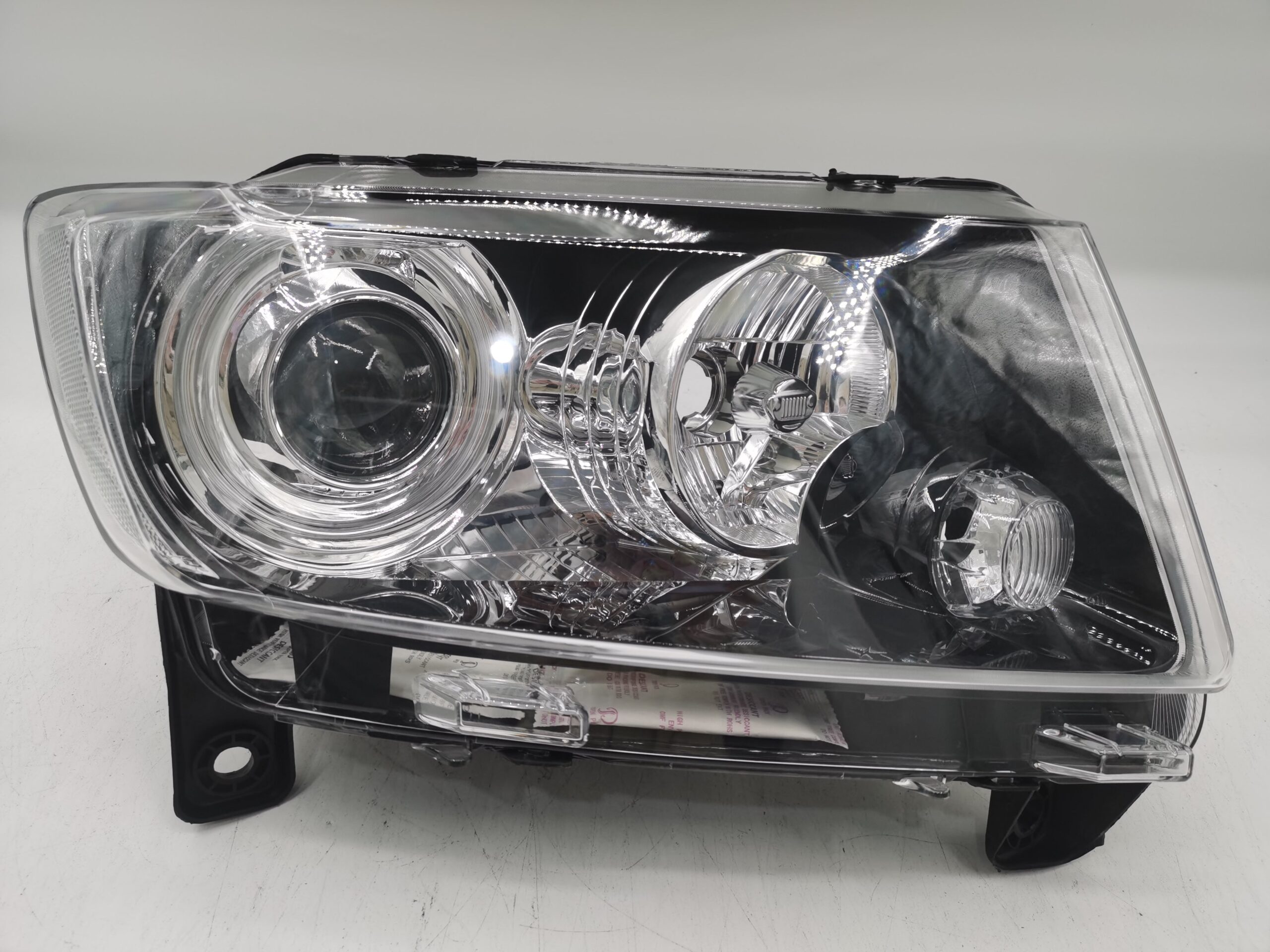 Jeep COMPASSES MK49 2011-2014 R.H.S HEADLIGHT ASSEMBLY