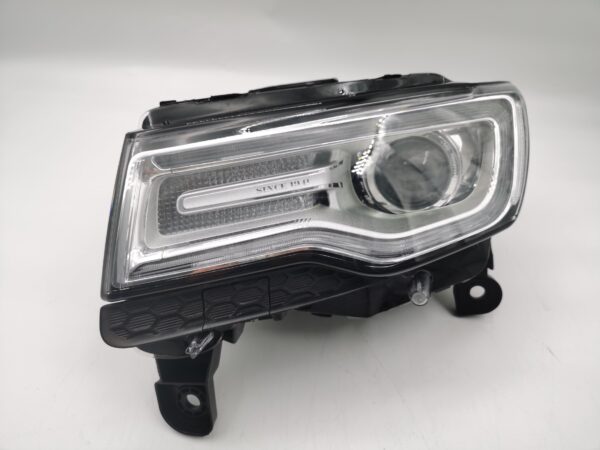 Jeep GRAND CHEROKEE 2014-2021 XENON L.H.S HEADLIGHT ASSEMBLY