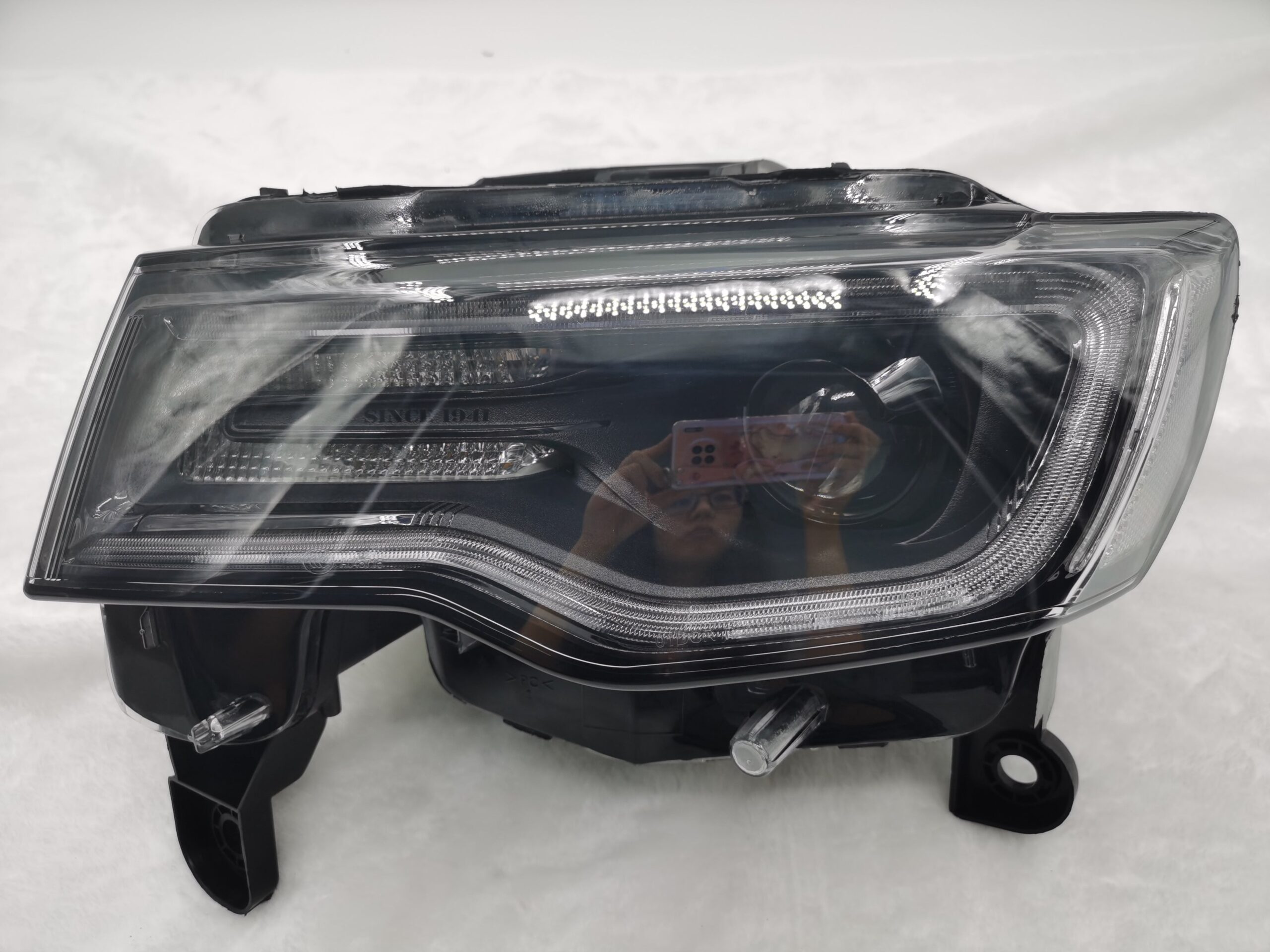 Jeep GRAND CHEROKEE 2014-2021 XENON L.H.S Headlight Assembly