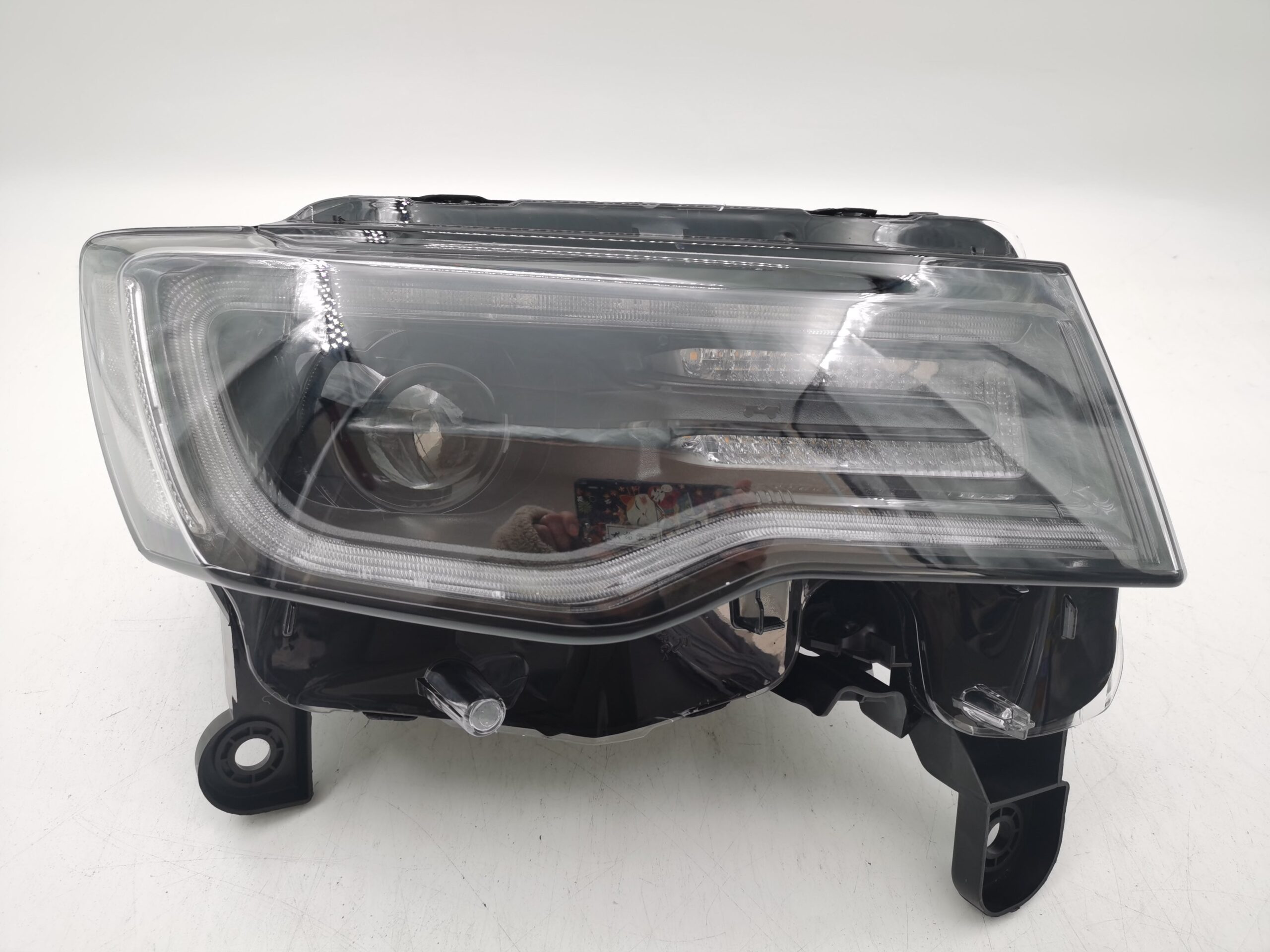 Jeep GRAND CHEROKEE 2014-2021 XENON R.H.S HEADLIGHT ASSEMBLY