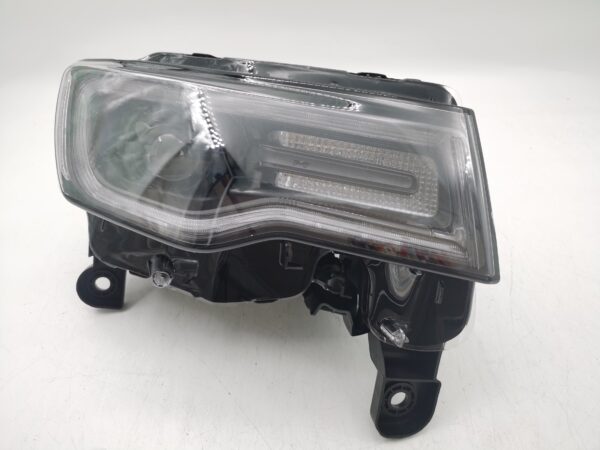 Jeep GRAND CHEROKEE 2014-2021 XENON R.H.S HEADLIGHT ASSEMBLY