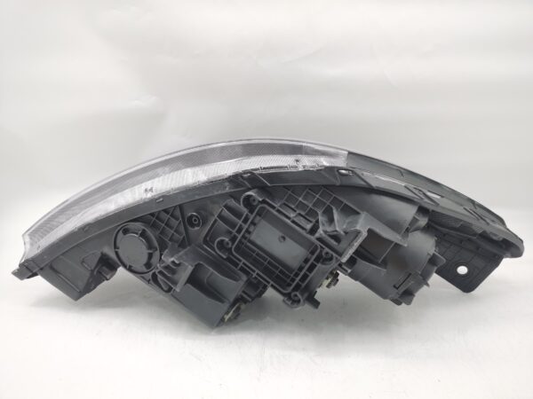 Kia CARNIVAL III 2015-2020 LENS HALOGEN L.H.S HEADLIGHT ASSEMBLY