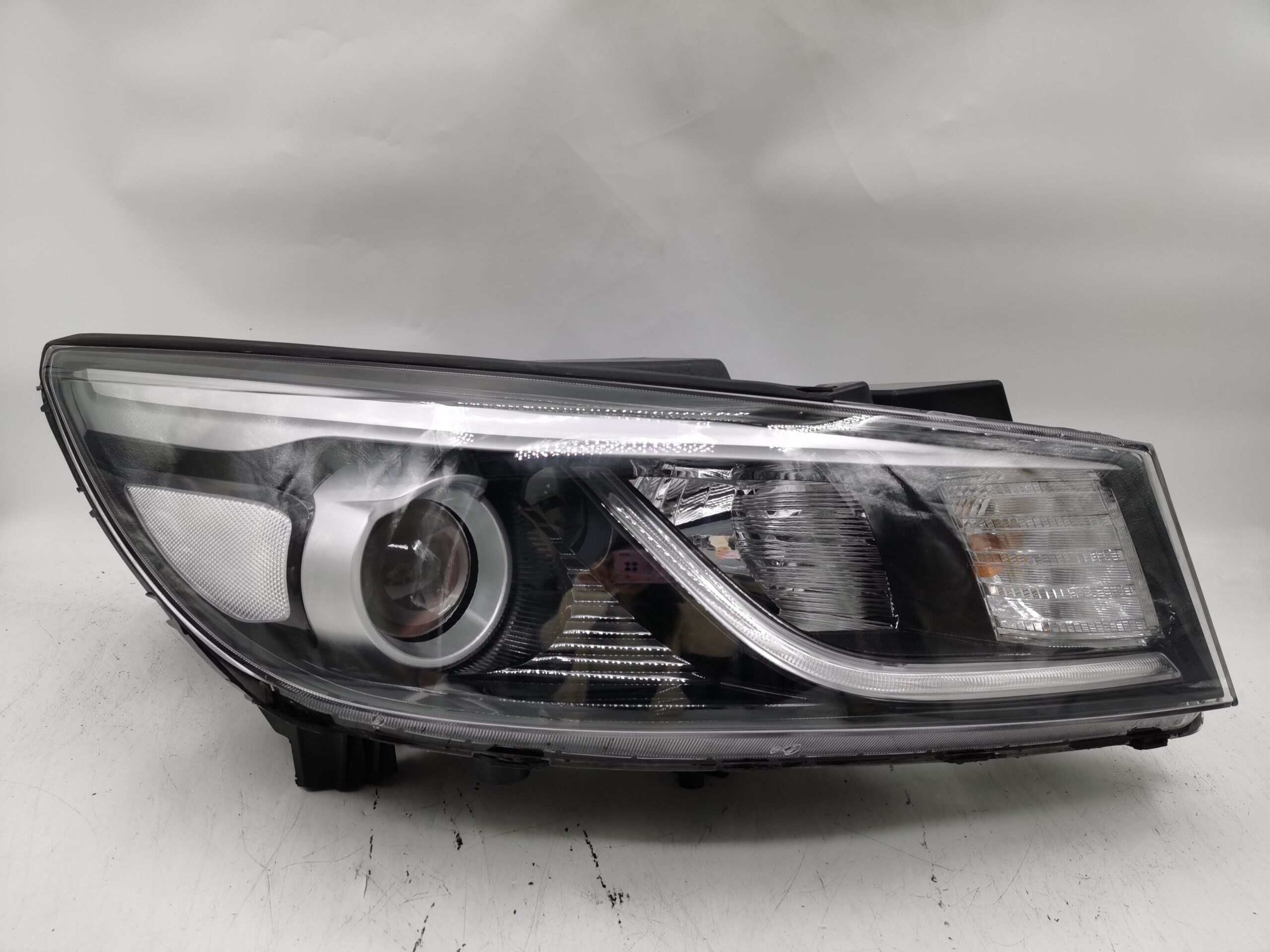 Kia CARNIVAL III 2015-2020 LENS HALOGEN R.H.S Headlight Assembly