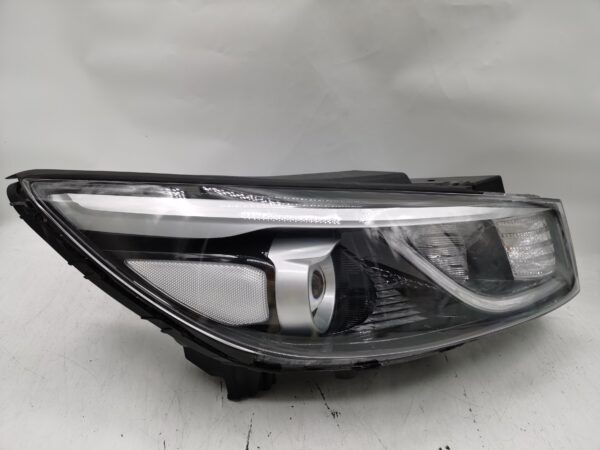 Kia CARNIVAL III 2015-2020 LENS HALOGEN R.H.S Headlight Assembly