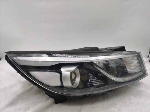 Kia CARNIVAL III 2015-2020 LENS HALOGEN R.H.S HEADLIGHT ASSEMBLY