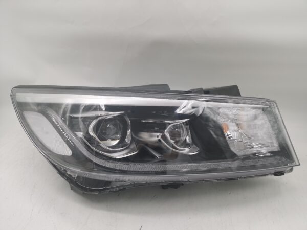 Kia CARNIVAL 2.2CRDi SXL 7 2019-2021  FULL LED R.H.S HEADLIGHT ASSEMBLY