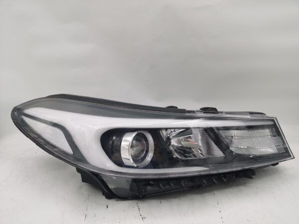 Kia CERATO 2016-2017 LENS HALOGEN R.H.S HEADLIGHT ASSEMBLY