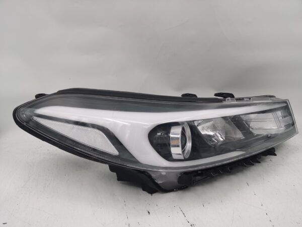 Kia CERATO 2016-2017 LENS HALOGEN R.H.S HEADLIGHT ASSEMBLY