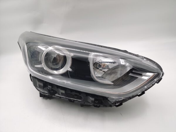 Kia CERATO 2018-2020 LENS HALOGEN R.H.S HEADLIGHT ASSEMBLY