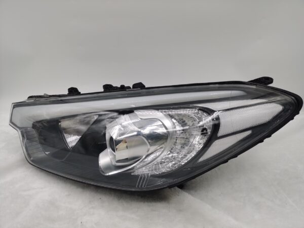 Kia CERATO(FORTE) (K3) 2013-2015 LENS HALOGEN L.H.S HEADLIGHT ASSEMBLY