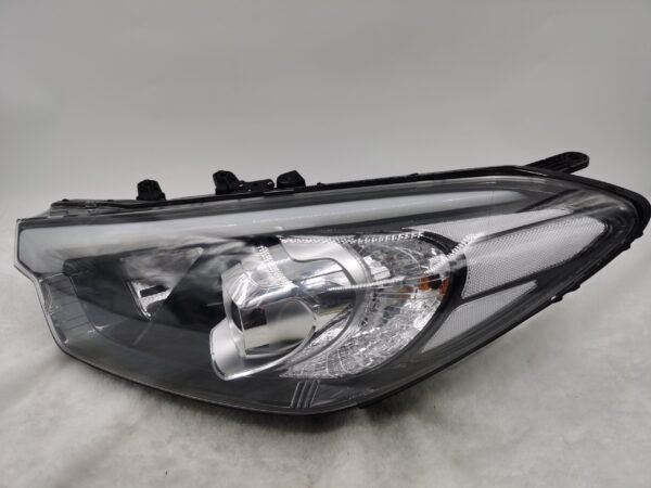 Kia CERATO(FORTE) (K3) 2013-2015 LENS HALOGEN L.H.S HEADLIGHT ASSEMBLY