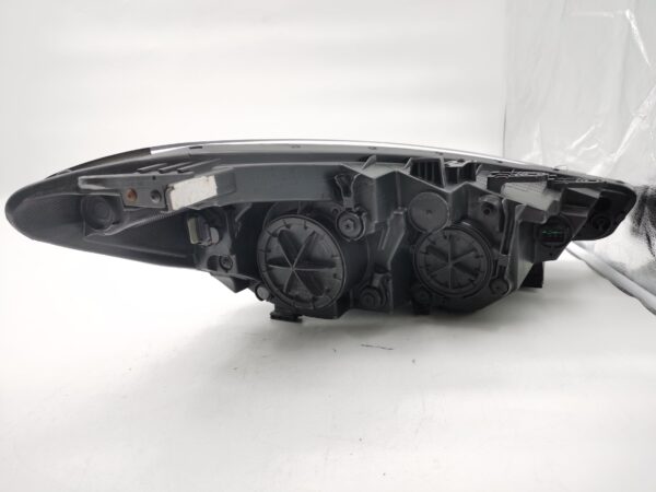 Kia CERATO(FORTE) (K3) 2013-2015 L.H.S HEADLIGHT ASSEMBLY