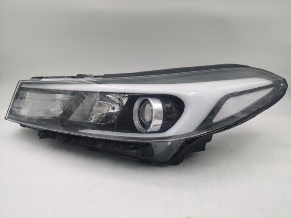 Kia CERATO 2016-2017 LENS HALOGEN L.H.S HEADLIGHT ASSEMBLY