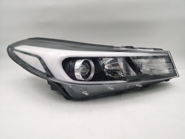 Kia CERATO 2016-2017 LENS HALOGEN R.H.S HEADLIGHT ASSEMBLY