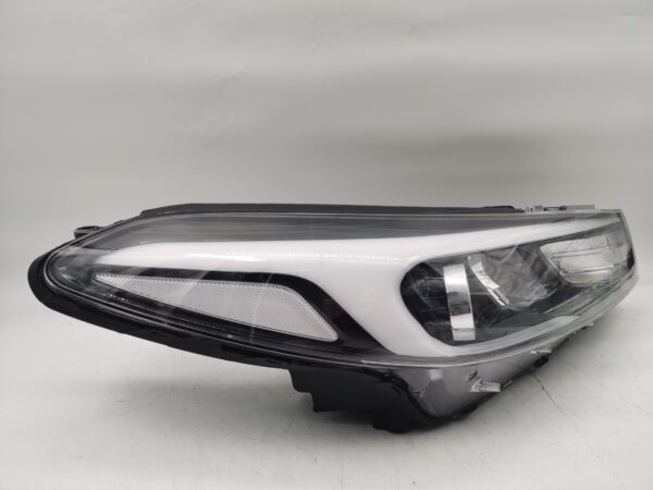 Kia CERATO 2016-2017 LENS HALOGEN R.H.S HEADLIGHT ASSEMBLY