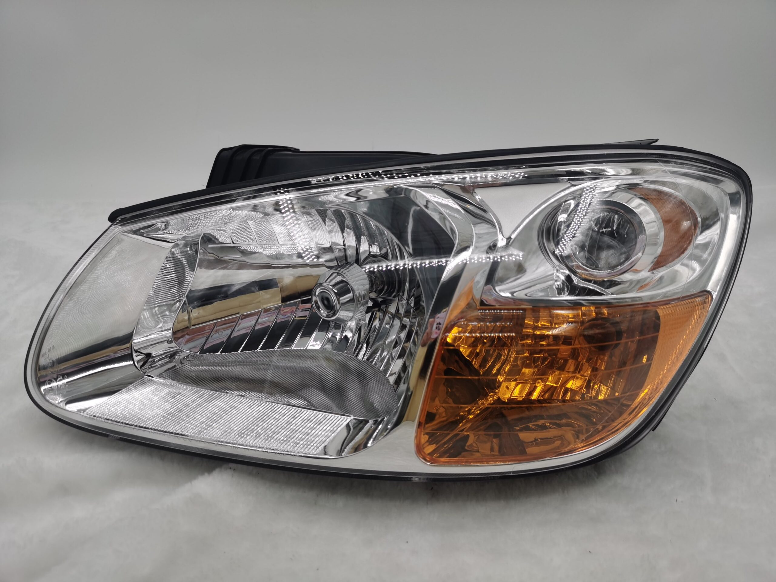 Kia SPECTRA 2007-2009 HALOGEN L.H.S HEADLIGHT ASSEMBLY