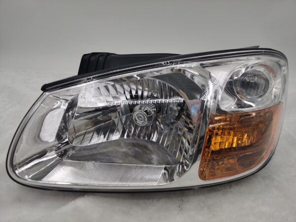 Kia SPECTRA 2007-2009 HALOGEN L.H.S HEADLIGHT ASSEMBLY