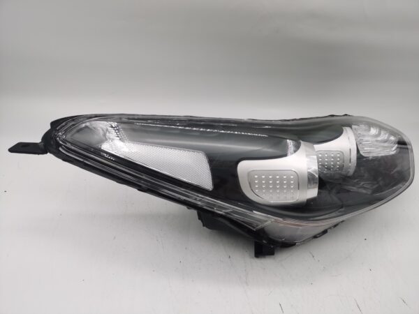 Kia SPORTAGE 2016-2021 HALOGEN R.H.S HEADLIGHT ASSEMBLY