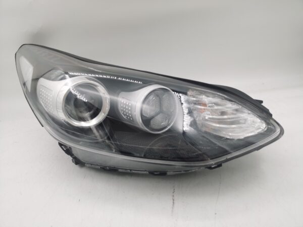 Kia SPORTAGE 2016-2021 LED R.H.S HEADLIGHT ASSEMBLY