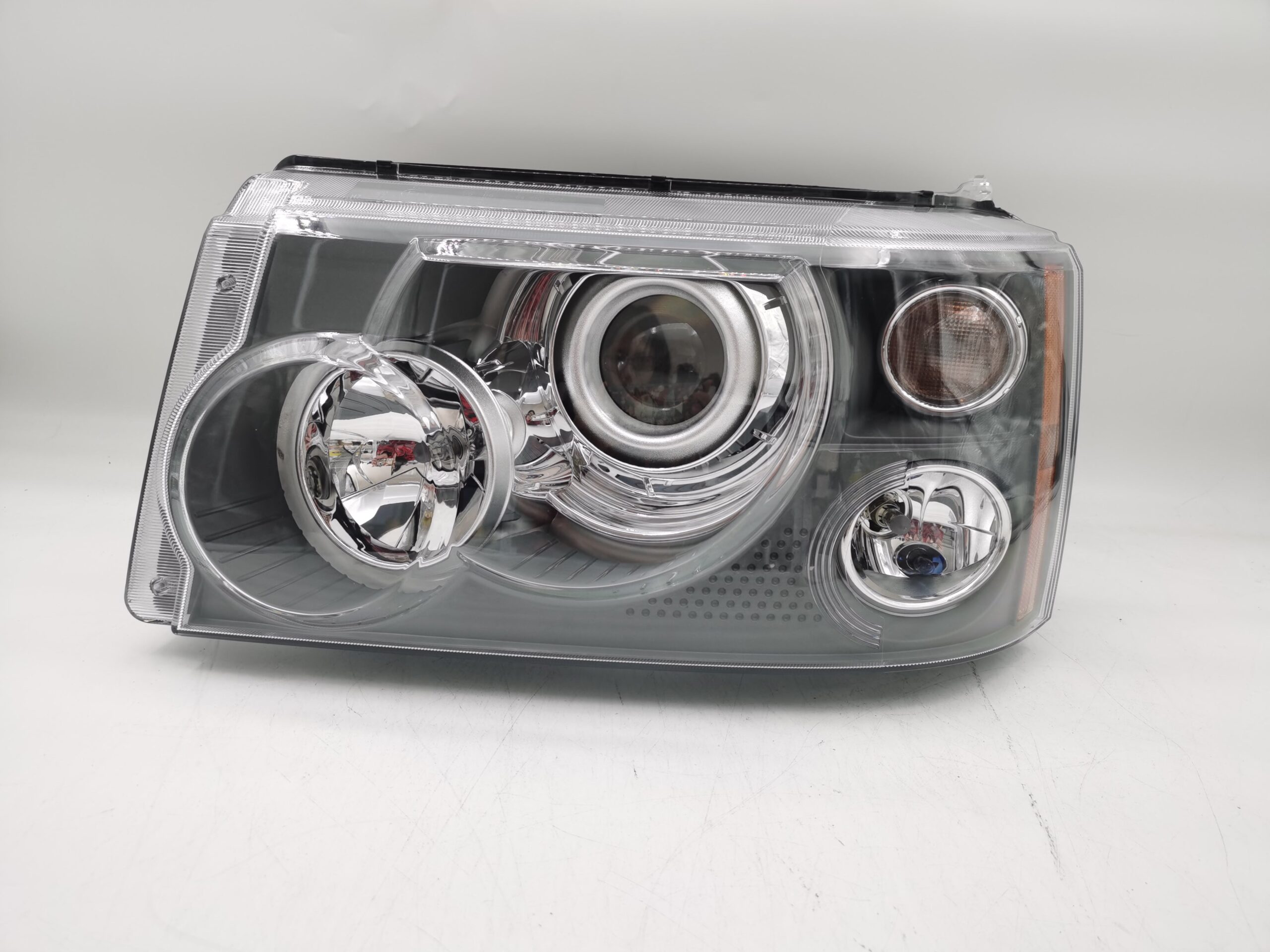 Land Rover RANGE ROVER SPORT 2005-2013 L.H.S HEADLIGHT ASSEMBLY