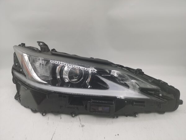 Lexus ES 300H 2019-2021 LENS  LED R.H.S HEADLIGHT ASSEMBLY