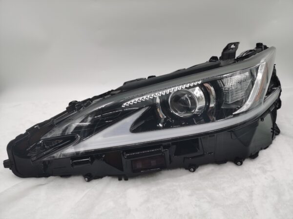 Lexus ES 300H 2019-2021 LENS  LED L.H.S Headlight Assembly