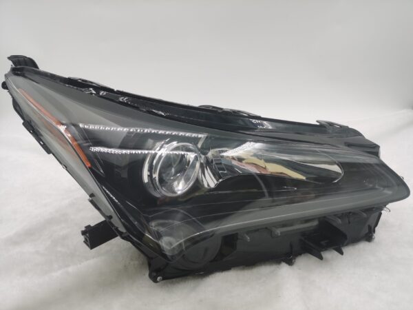 Lexus NX 200T 2015-2017 HALOGEN R.H.S HEADLIGHT ASSEMBLY