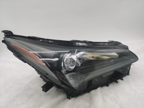 Lexus NX 200T 2015-2017 HALOGEN R.H.S HEADLIGHT ASSEMBLY