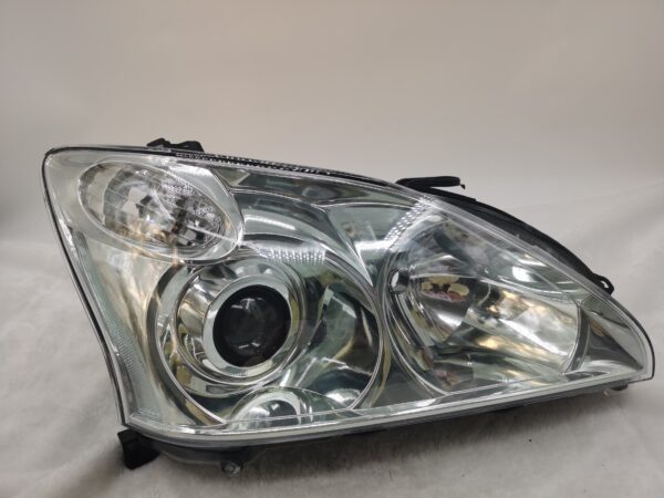 Lexus RX 330 (Toyota HARRIER) ACU30W HALOGEN 2003-2008 R.H.S Headlight Assembly