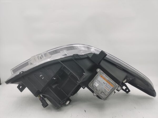 MAXUS LDV G10 EV30 2019-2023 XENON L.H.S Headlight Assembly