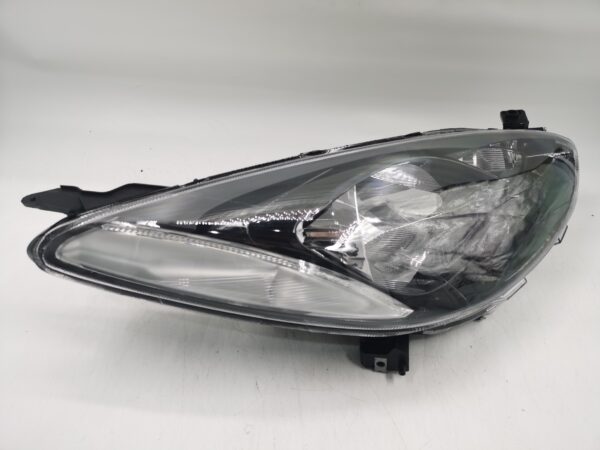 Mazda 2 2007-2013 HALOGEN R.H.S HEADLIGHT ASSEMBLY