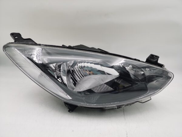 Mazda 2 2007-2013 HALOGEN R.H.S HEADLIGHT ASSEMBLY