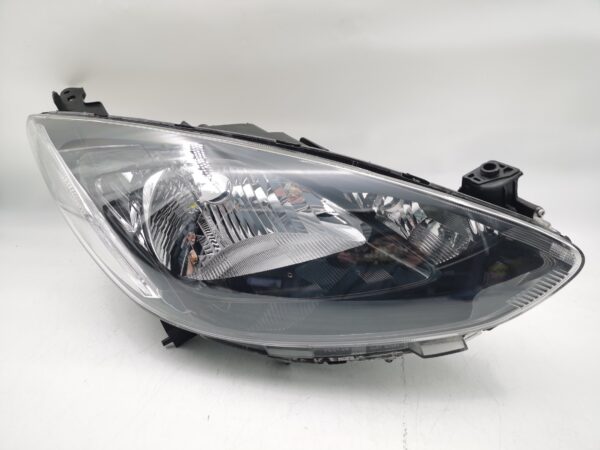 Mazda 2 2007-2013 HALOGEN R.H.S HEADLIGHT ASSEMBLY