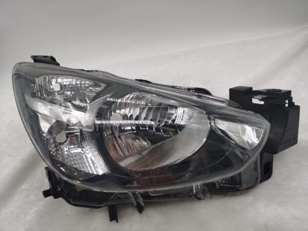 Mazda 2 2014-2019 HALOGEN R.H.S HEADLIGHT ASSEMBLY