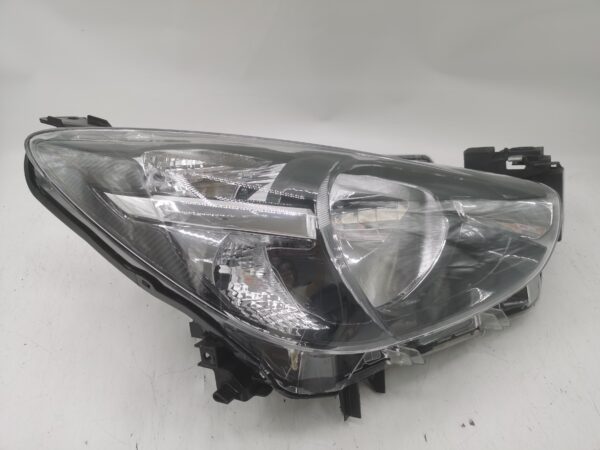 Mazda 2 2014-2019 HALOGEN R.H.S Headlight Assembly