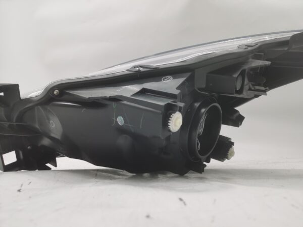 Mazda 2 2014-2019 HALOGEN R.H.S Headlight Assembly