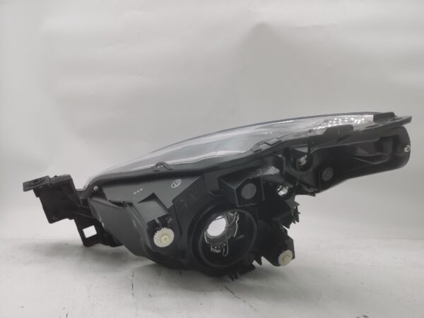 Mazda 2 2014-2019 HALOGEN R.H.S Headlight Assembly