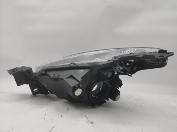 Mazda 2 2014-2019 HALOGEN R.H.S HEADLIGHT ASSEMBLY