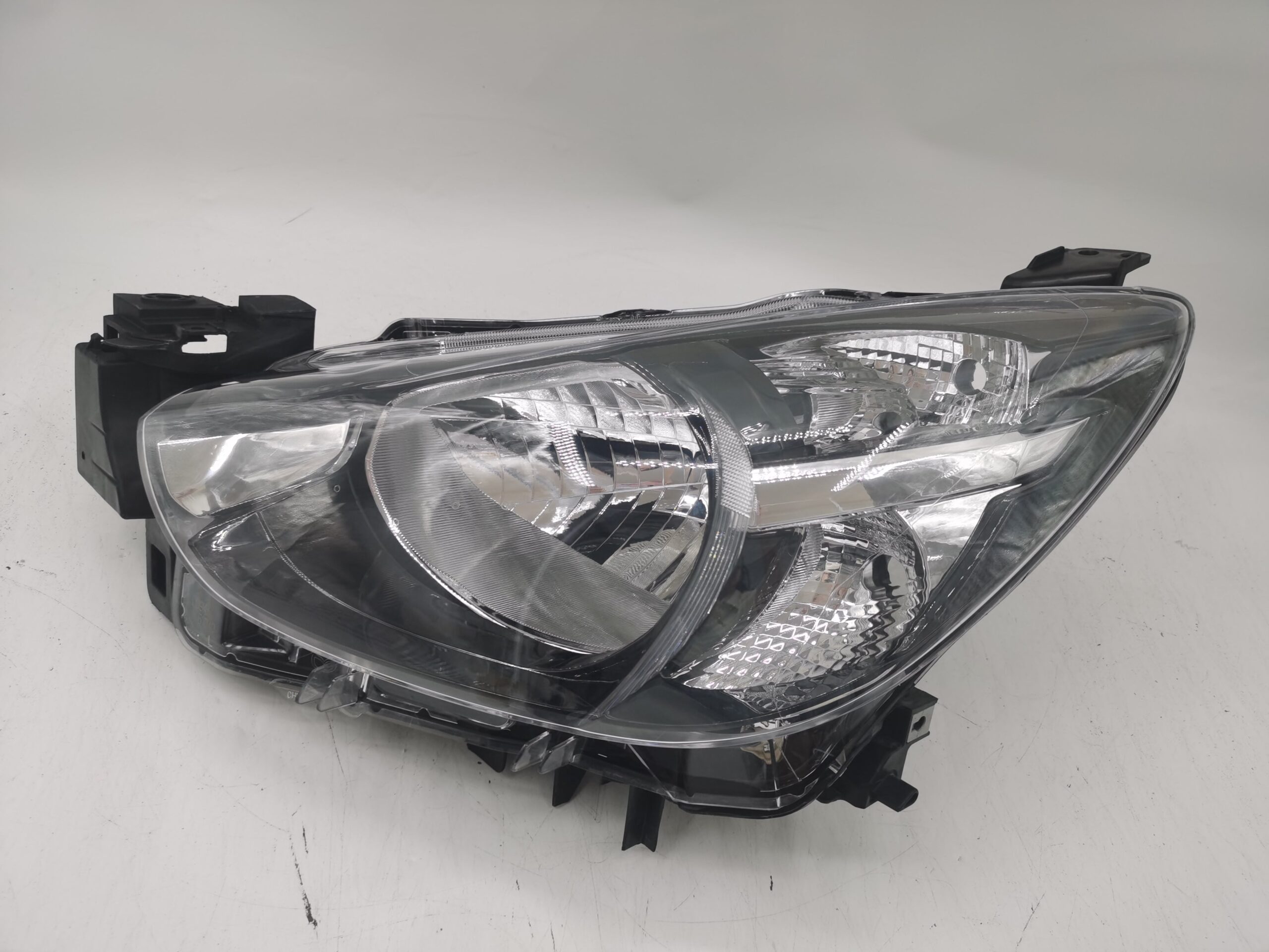 Mazda 2 2014-2019 HALOGEN L.H.S Headlight Assembly