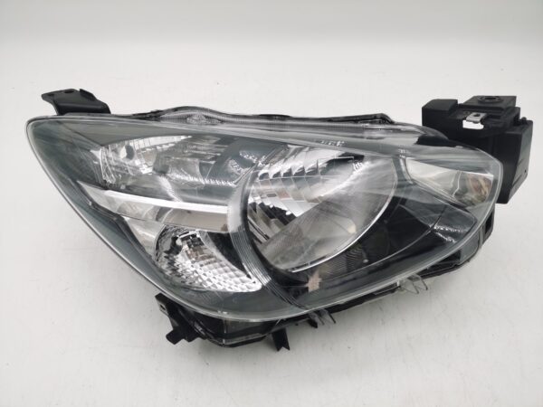 Mazda 2 2014-2019 HALOGEN R.H.S HEADLIGHT ASSEMBLY