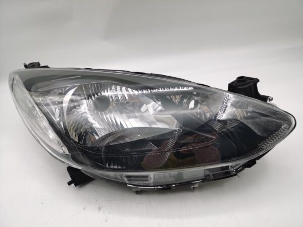 Mazda 2 2007-2013 HALOGEN R.H.S HEADLIGHT ASSEMBLY