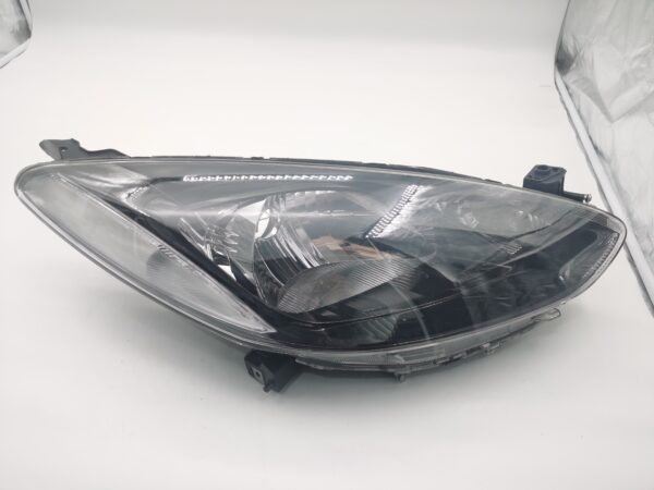 Mazda 2 2007-2013 HALOGEN R.H.S HEADLIGHT ASSEMBLY