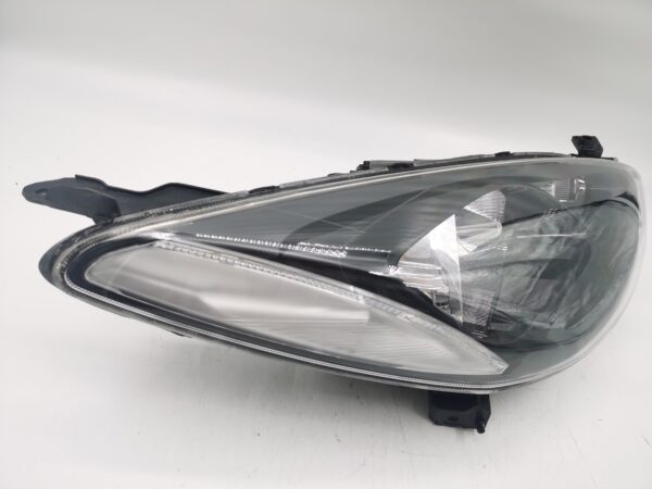 Mazda 2 2007-2013 HALOGEN R.H.S HEADLIGHT ASSEMBLY