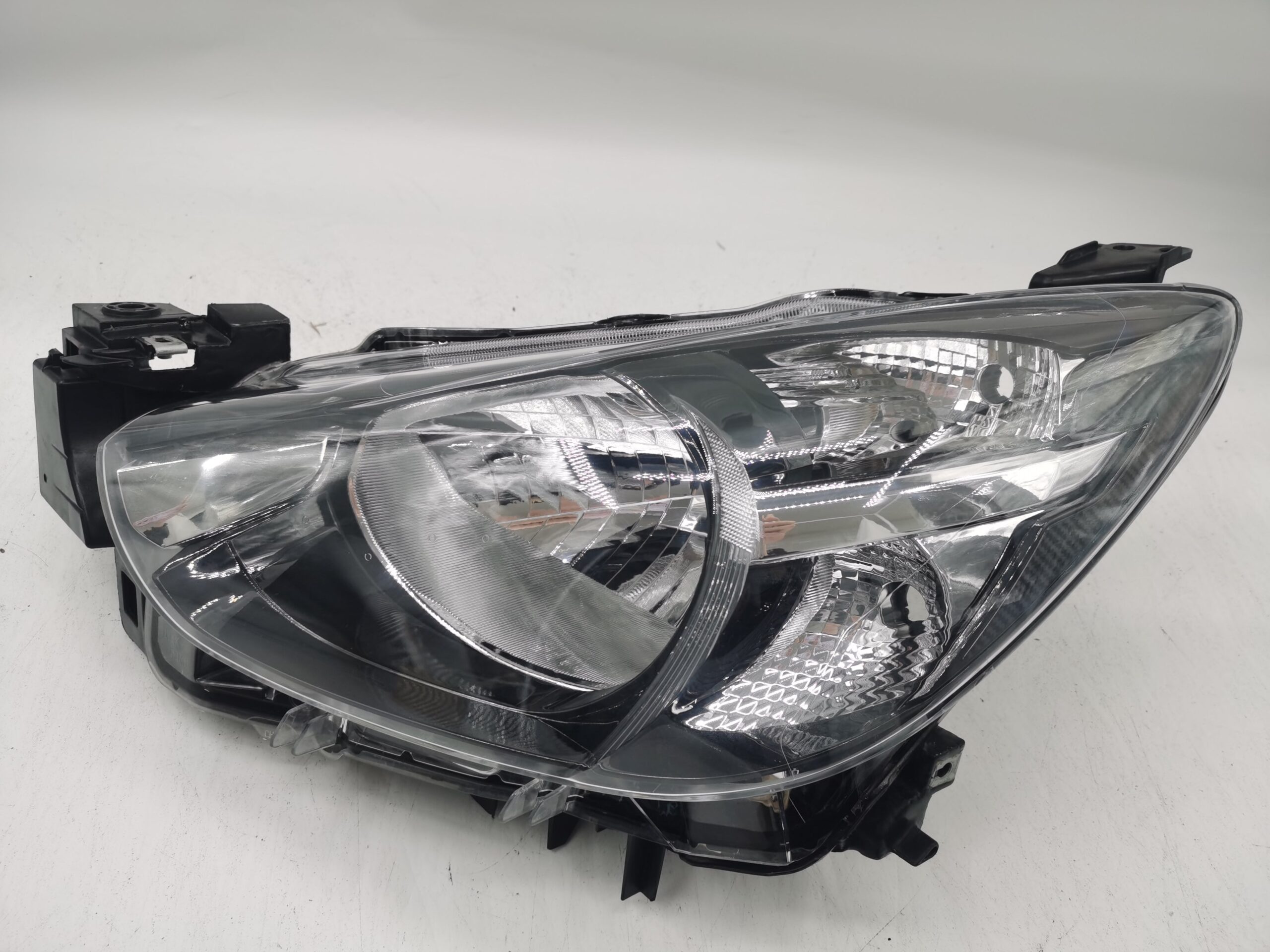 Mazda 2 2014-2019 HALOGEN L.H.S HEADLIGHT ASSEMBLY