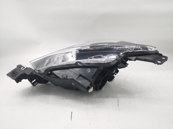 Mazda 2 2014-2019 HALOGEN R.H.S HEADLIGHT ASSEMBLY